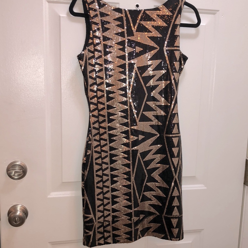 Francescas | metallic geometric cocktail dress